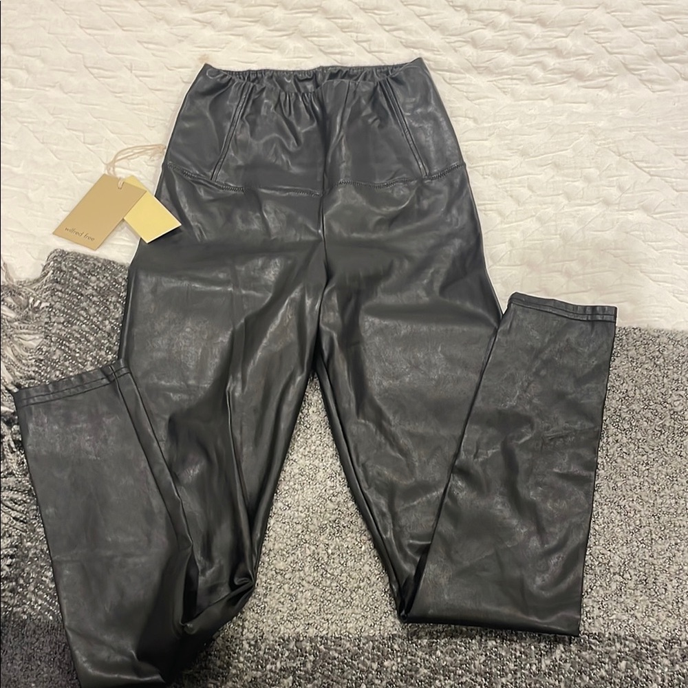 Aritzia Black Faux Leather Leggings